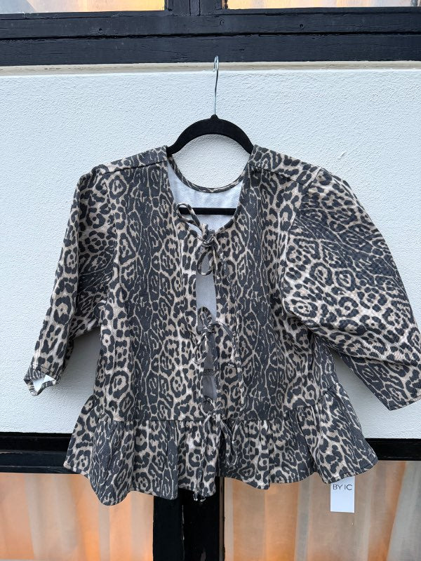 BYIC leopard top