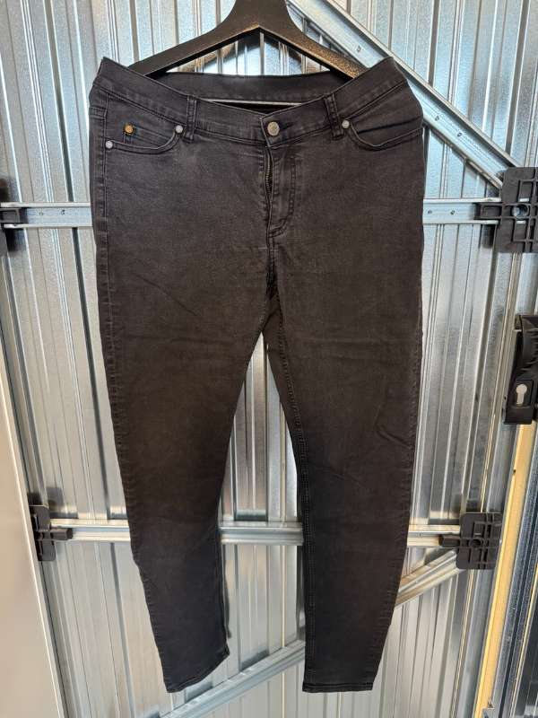 Cheap Monday Skinny Jeans Svartar