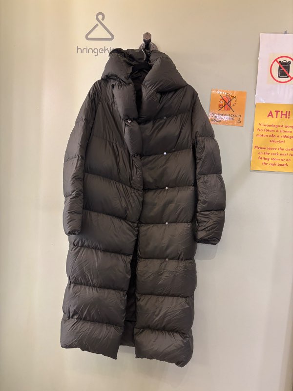Lululemon dúnúlpa með hettu