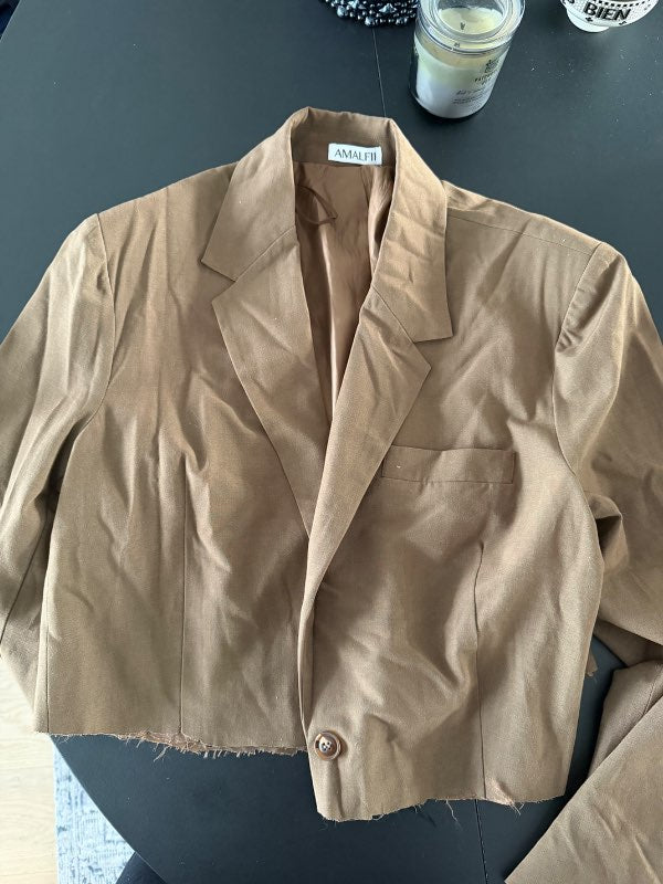 Cropped blazer