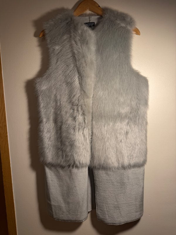 Topshop grátt "faux"skinn vesti