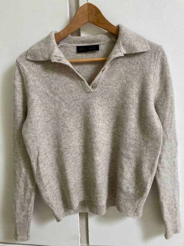 Zara 100% wool peysa