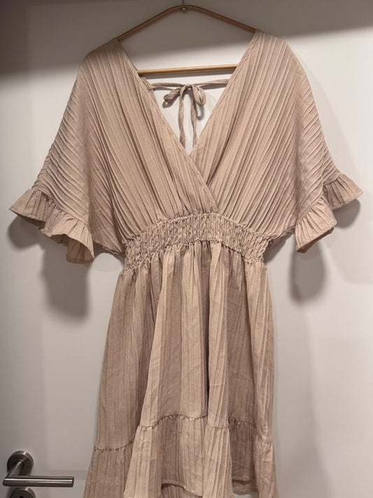 Beige kjoll