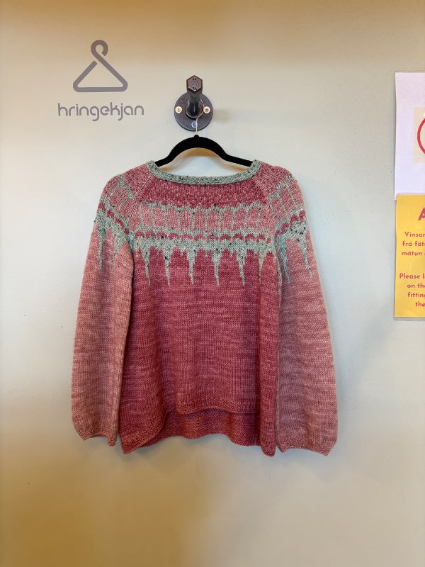 Swallowtail peysa bleik (Kaldá knits) handl merino