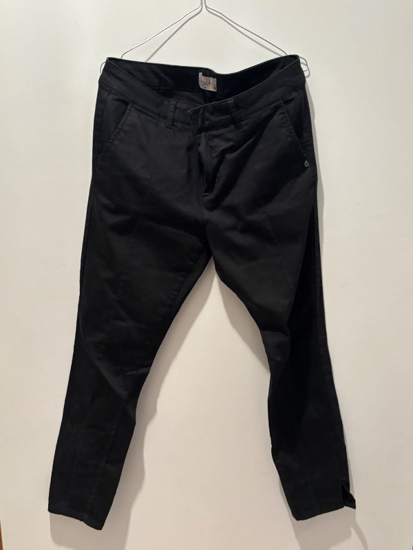 Pluz buxur svartar