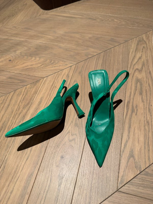 ZARA grænir skór (38) háhælaðir