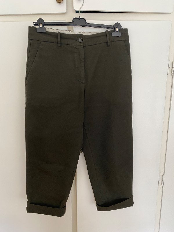 9am chinos