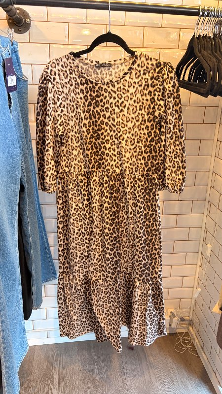 Zara leopard kjóll
