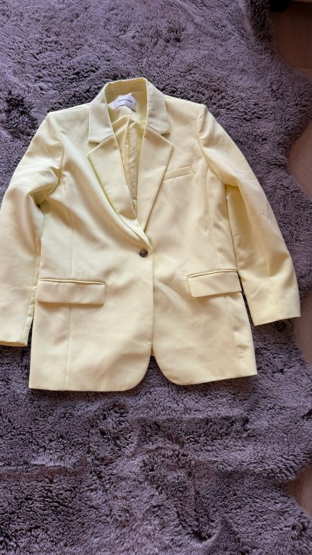 (New) Jacket with tag