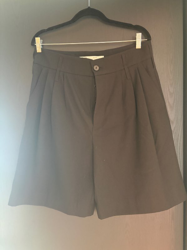Zara Studio ullarstuttbuxur