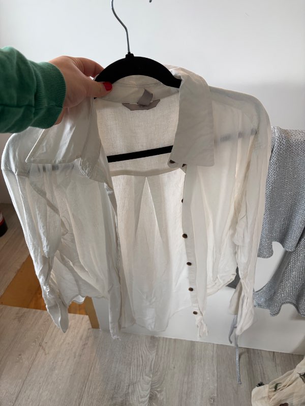 Hvít hör h&m skyrta