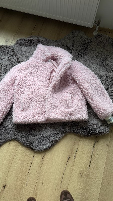 fur top pink