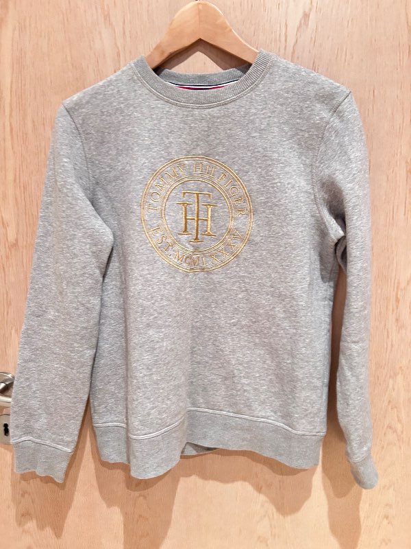 Tommy Hilfiger grá sweatshirt kvk