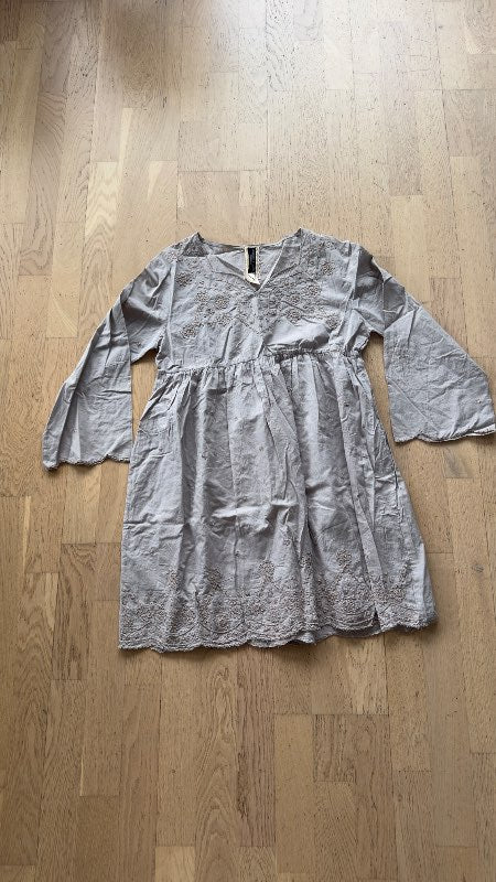 ANDERSEN&LAUTH grey dress