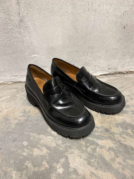 Camper loafers