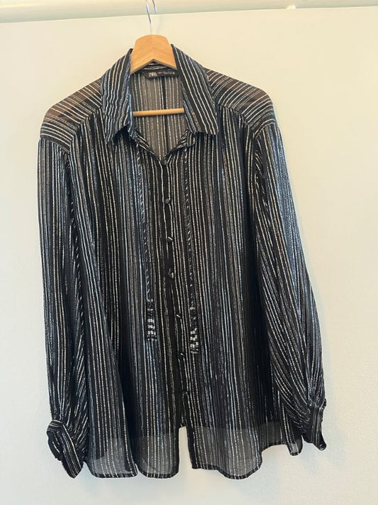 Blússa með/silfur metal þráðum (Zara)