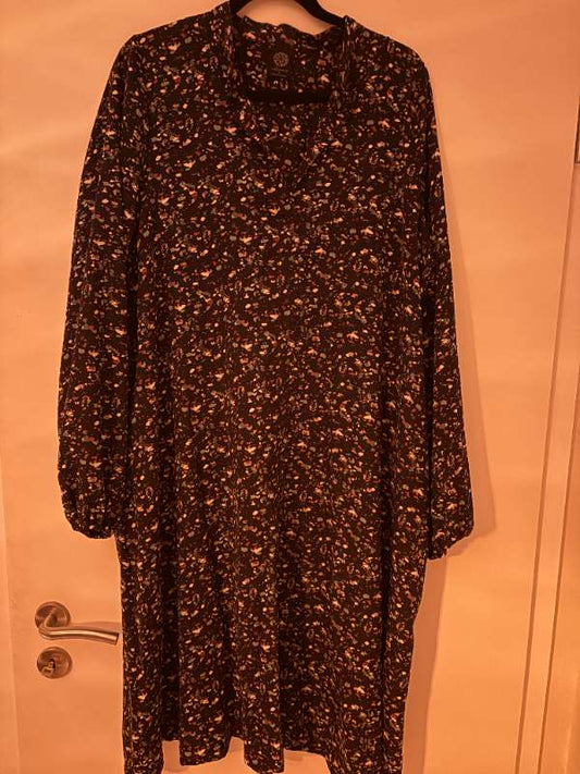 Volcano skyrtukjóll