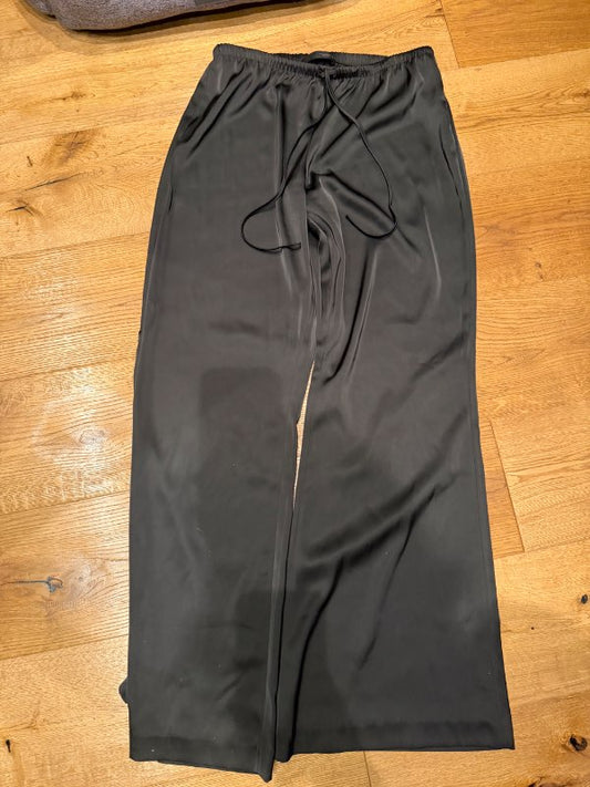 Zara Silki buxur