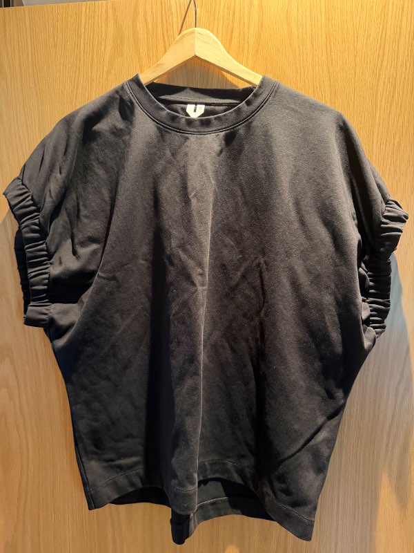 Arket svart tshirt