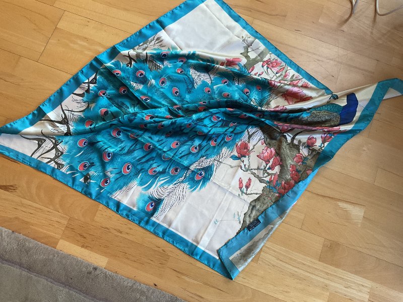 Slæða silki 70x70