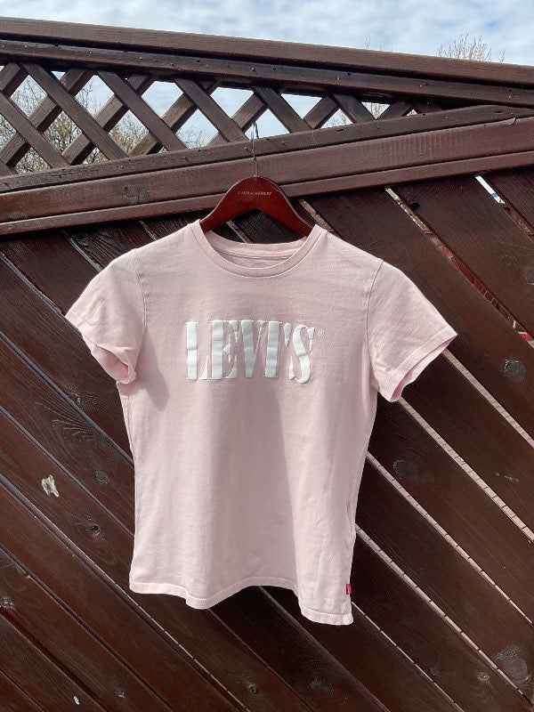 Völur bleikur LEVIS