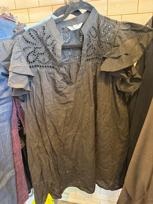 Svartur blúndu kjóll