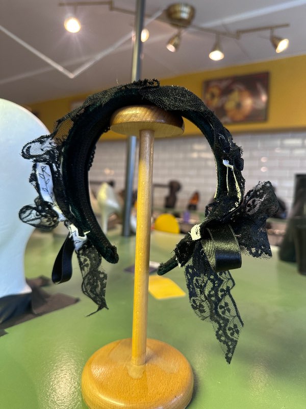 Thelmadesign spöng svört