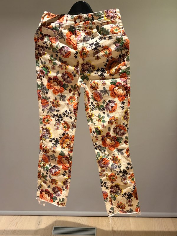 Anthropologie - Rósóttar buxur