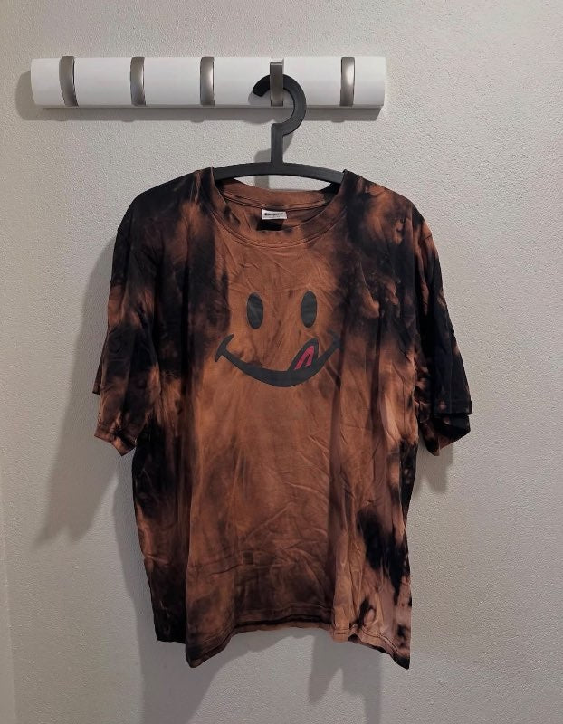 Tie dye brosbolur