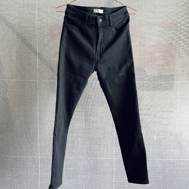Zara gallabuxur