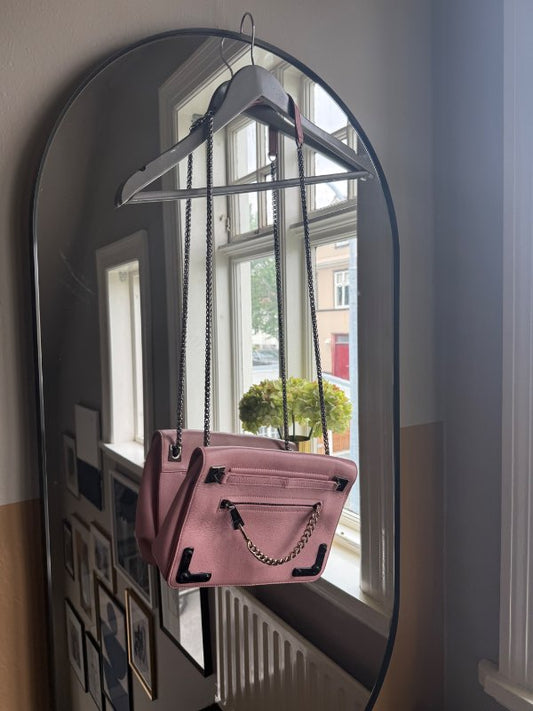 Furla taska bleik