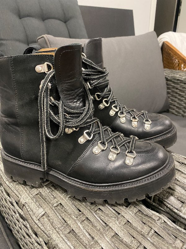 Grenson - svartir skór