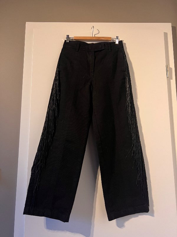 Zara fringe gallabuxur svartar