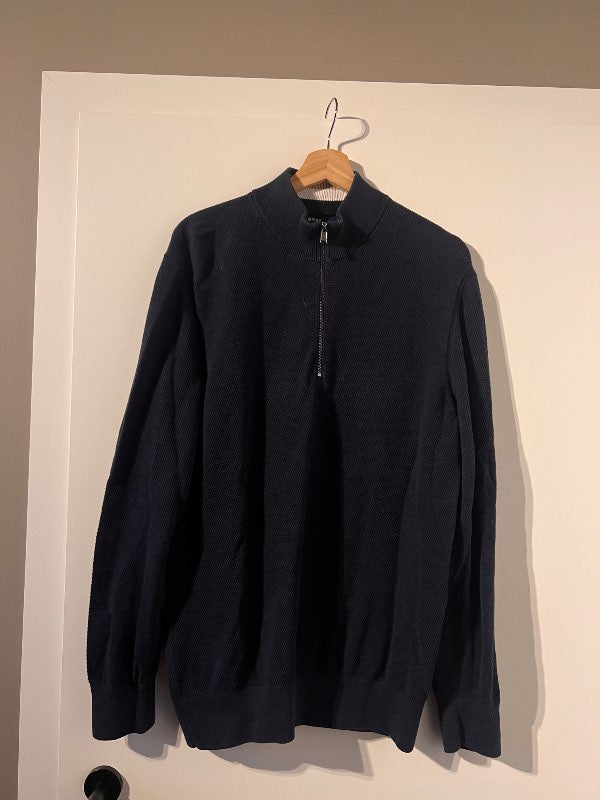 Boss knitted rennd peysa navyblá