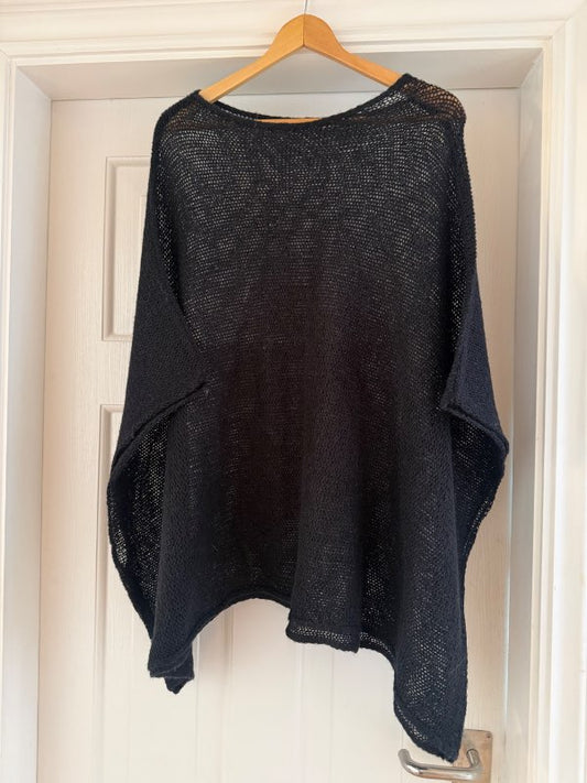 Svart poncho