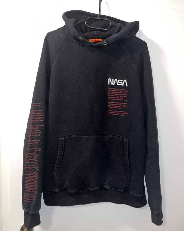 Heron Preston hettupeysa