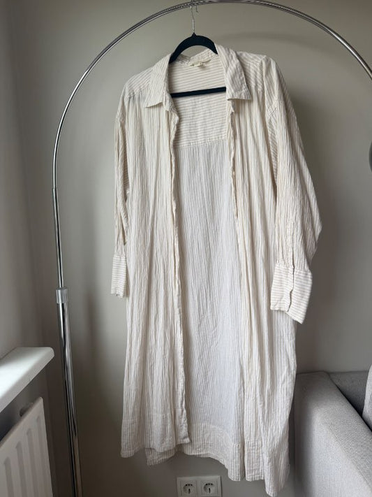 H&M röndóttur skyrtukjóll