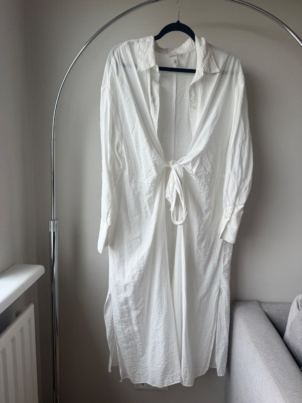 H&M bundinn skyrtukjóll