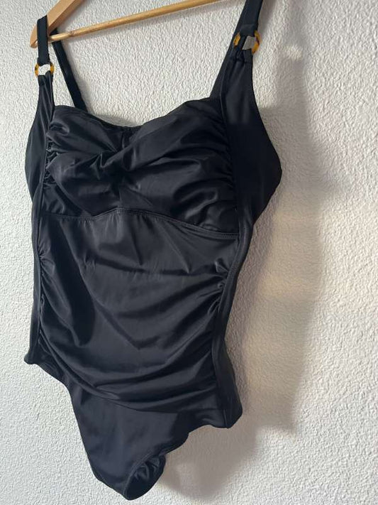 Zizzi sundbolur plus size