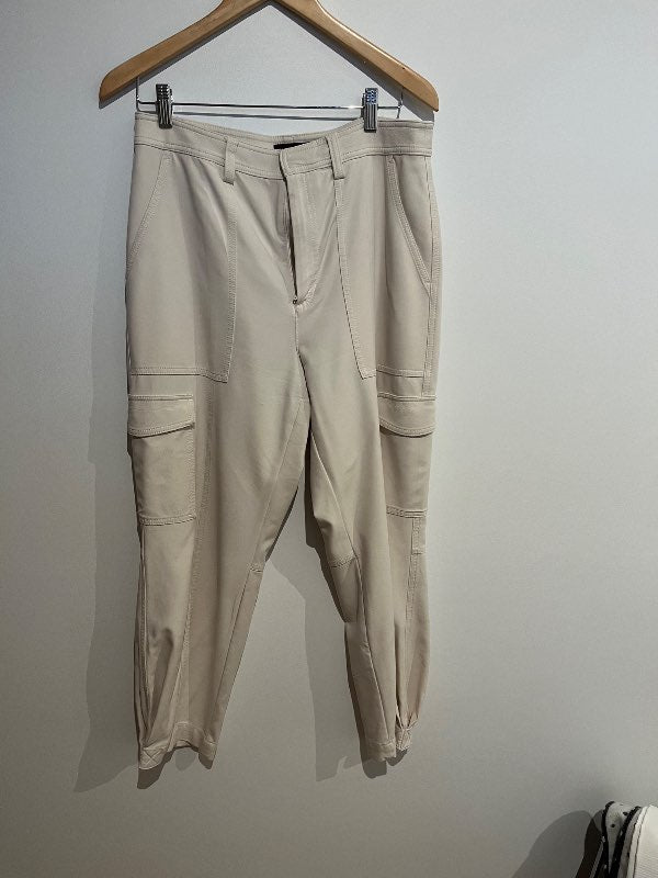 Banana Republic