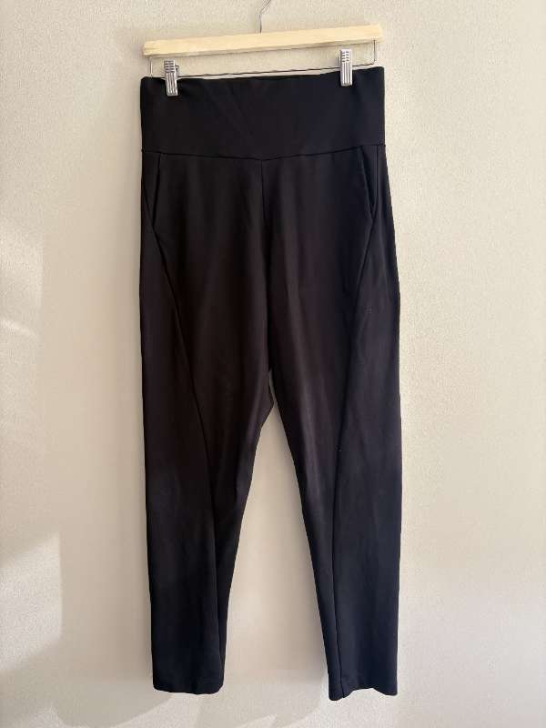 Volcano design buxur svartar