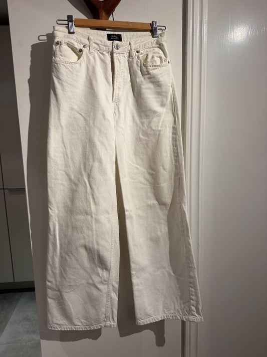 A.P.C. Hvítar gallabuxur