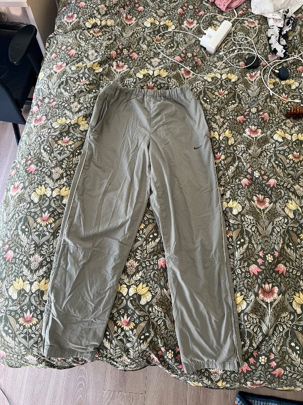 Nike track pant S/M