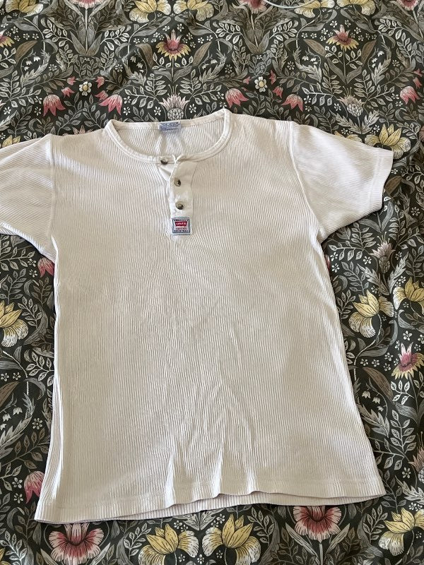 Levis ribbed T-shirt S/M