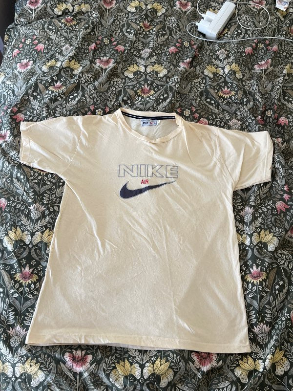 Nike T-shirt