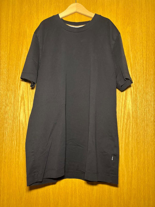 Hugo Boss t