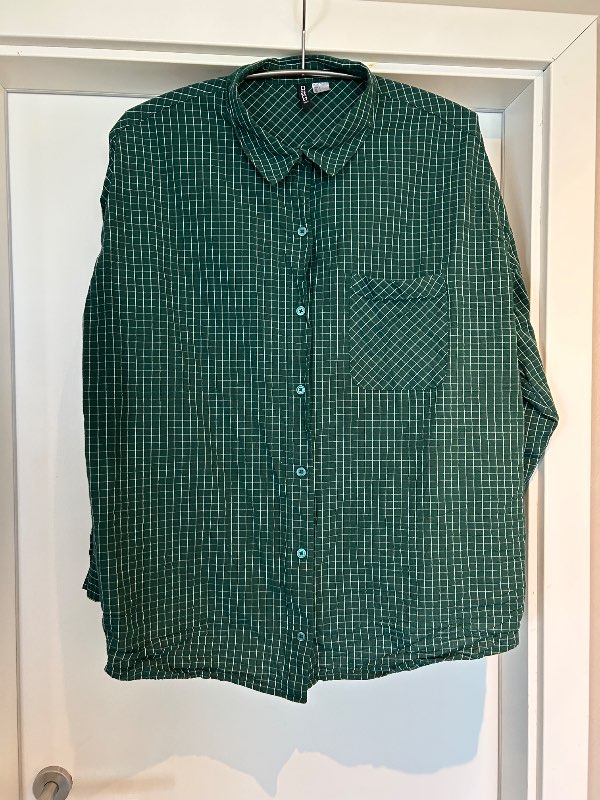 H&M skyrta, græn köflótt