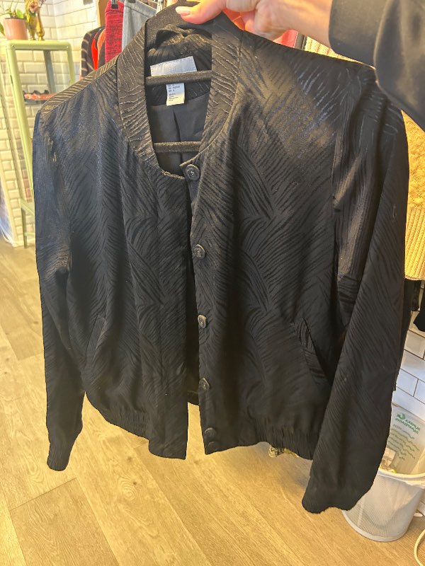bomber svartur h&m