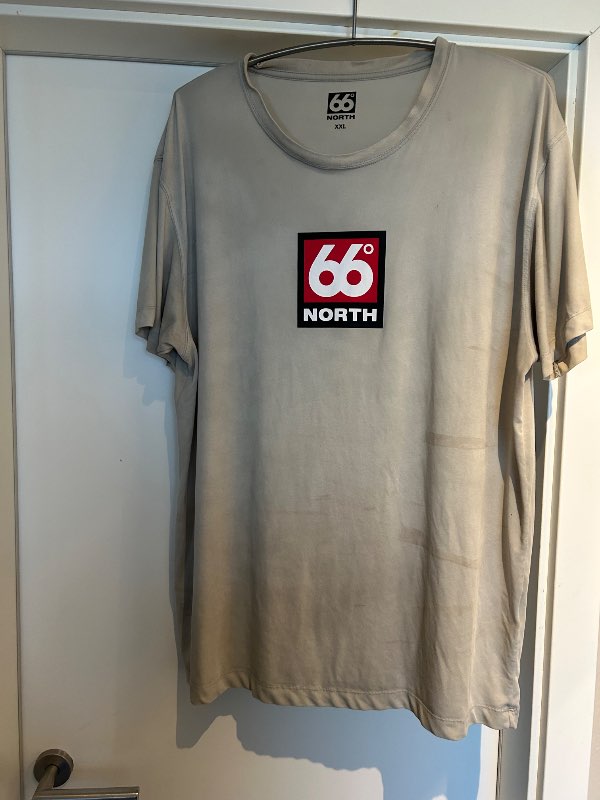 66N bolur ljós