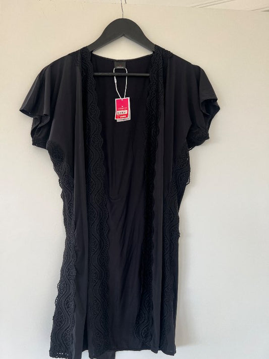 Night wear (new with tag of 12.990 ISK)